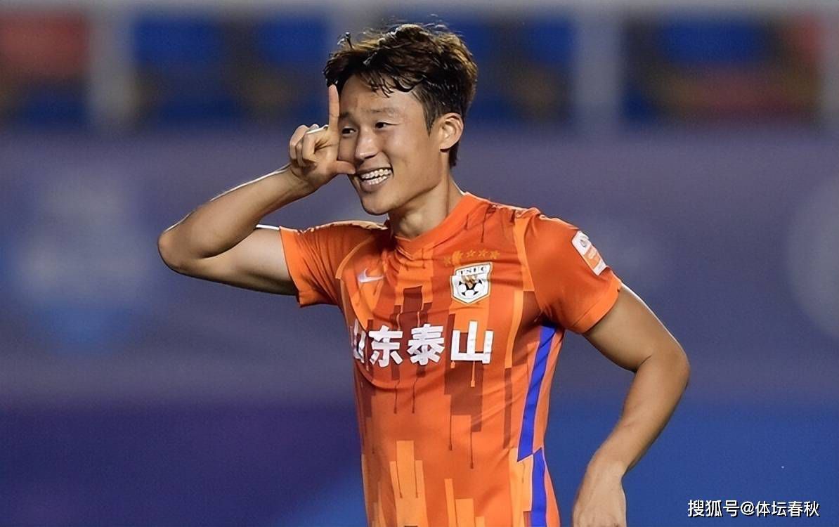 赛后罗马主帅穆里尼奥接受了采访。